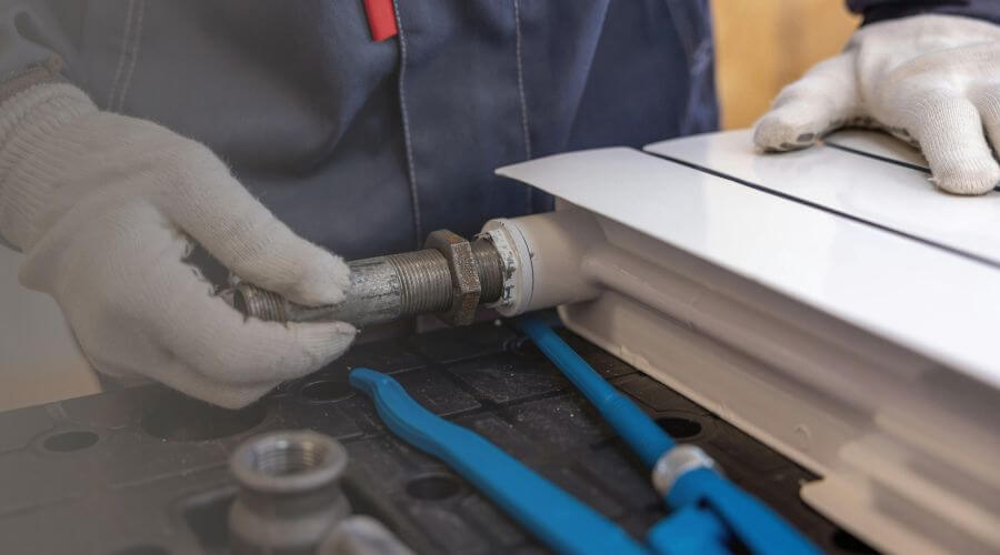 Local tankless water heater installation in Inglewood, CA